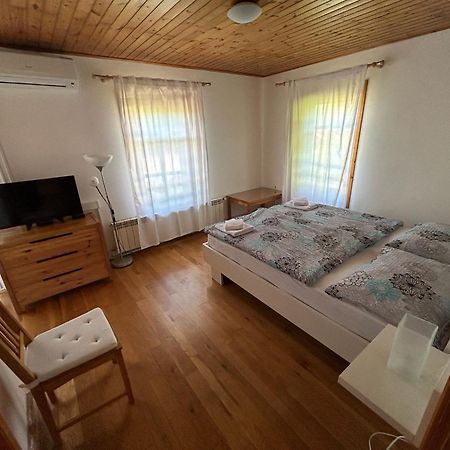 Stres-Less Sunny Apartments Kobarid Ngoại thất bức ảnh