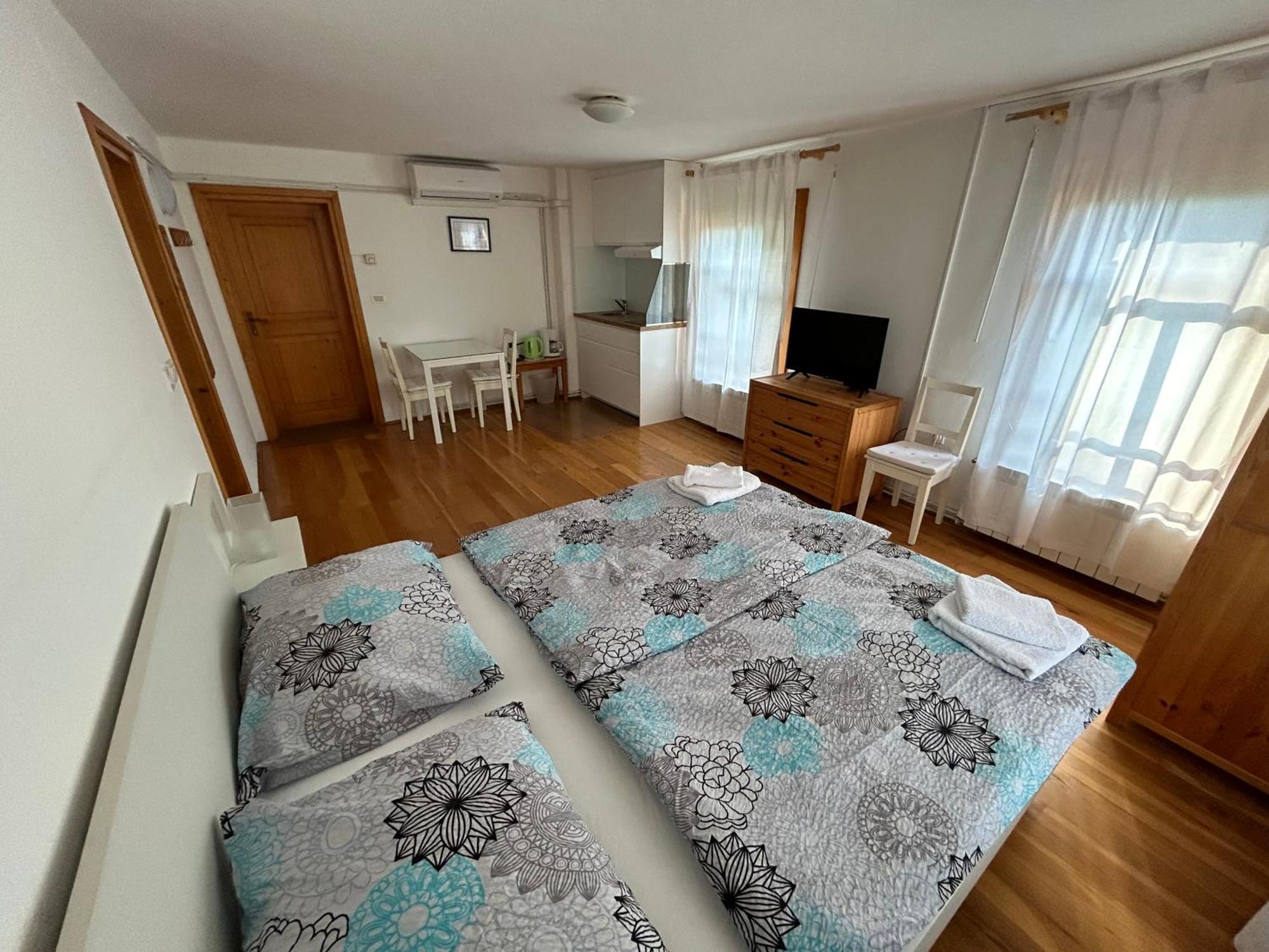 Stres-Less Sunny Apartments Kobarid Ngoại thất bức ảnh
